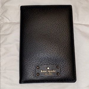 New Kate Spade Passport Holder